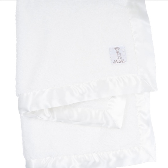 NWOT Little Giraffe Chenille Baby Blanket white - Picture 1 of 4
